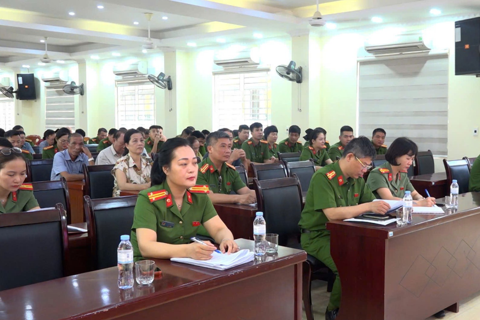Công an phường Kiến An triển khai mô hình “Mỗi cán bộ Công an - Một Tổ dân phố không ma túy”, “Dòng họ không ma túy”